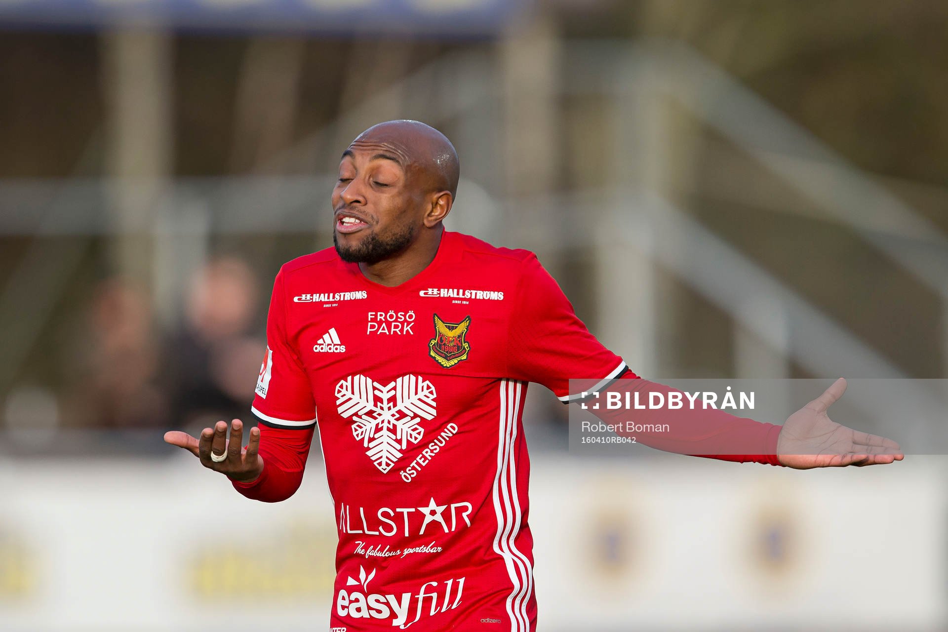 Östersunds Fouad Bachirou deppar