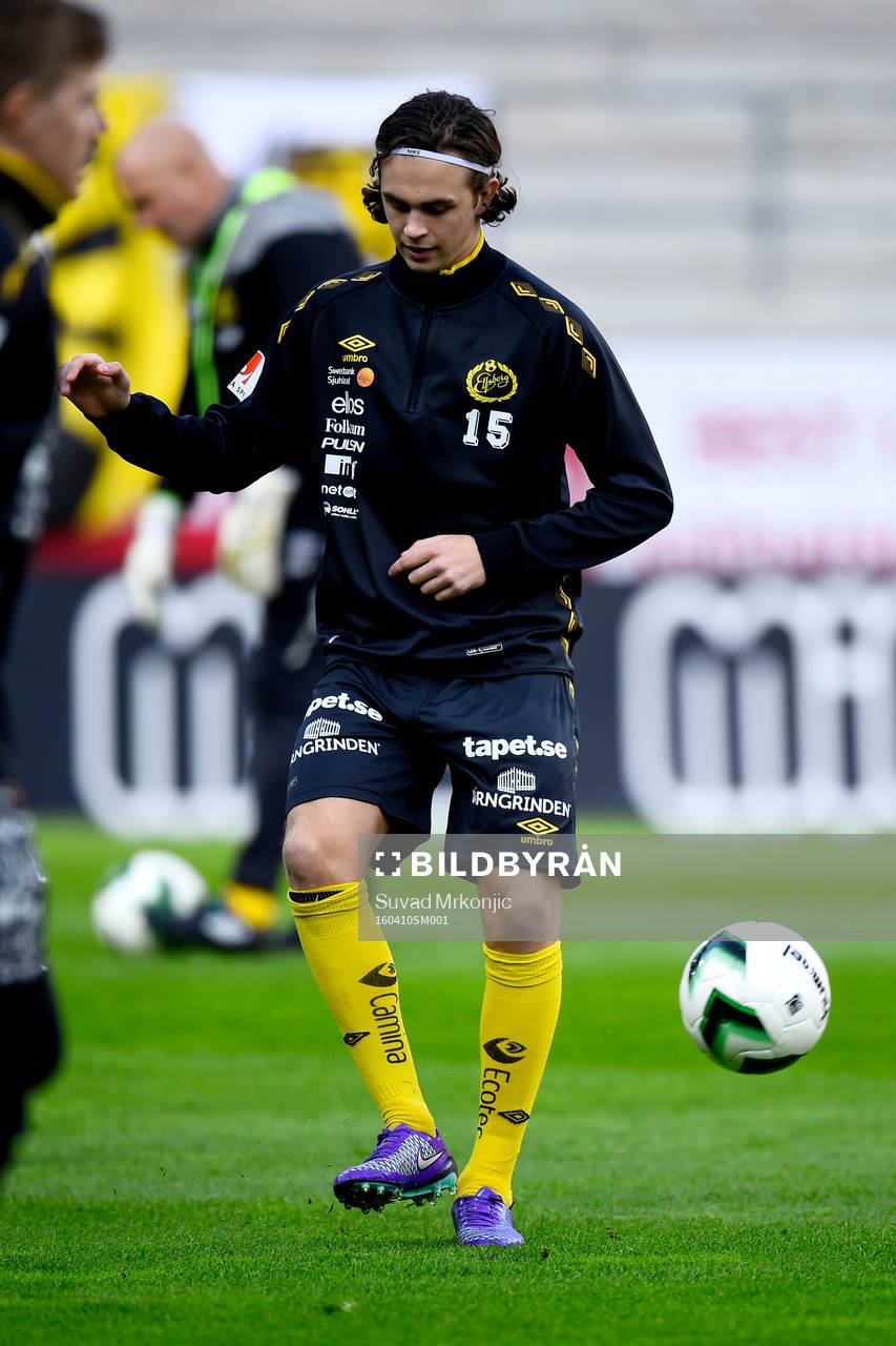 Elfsborgs Rasmus Rosenqvist värmer upp