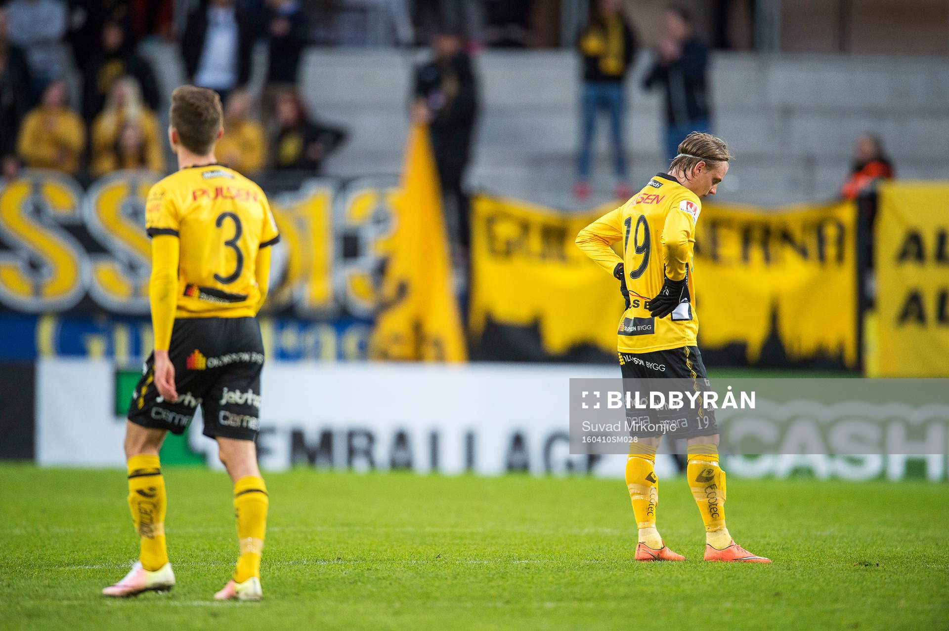 Elfsborgs Adam Lundqvist och Simon Hedlund deppar