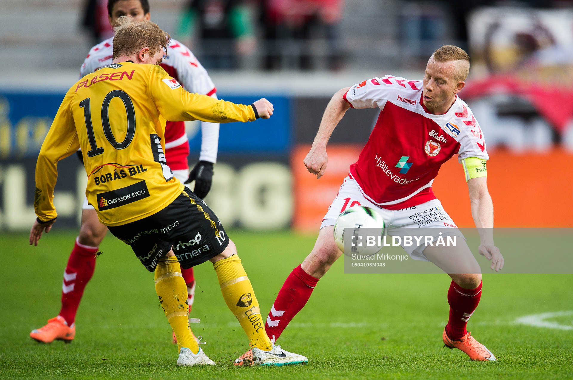Kalmars Tobias Eriksson och Elfsborgs Simon Lundevall