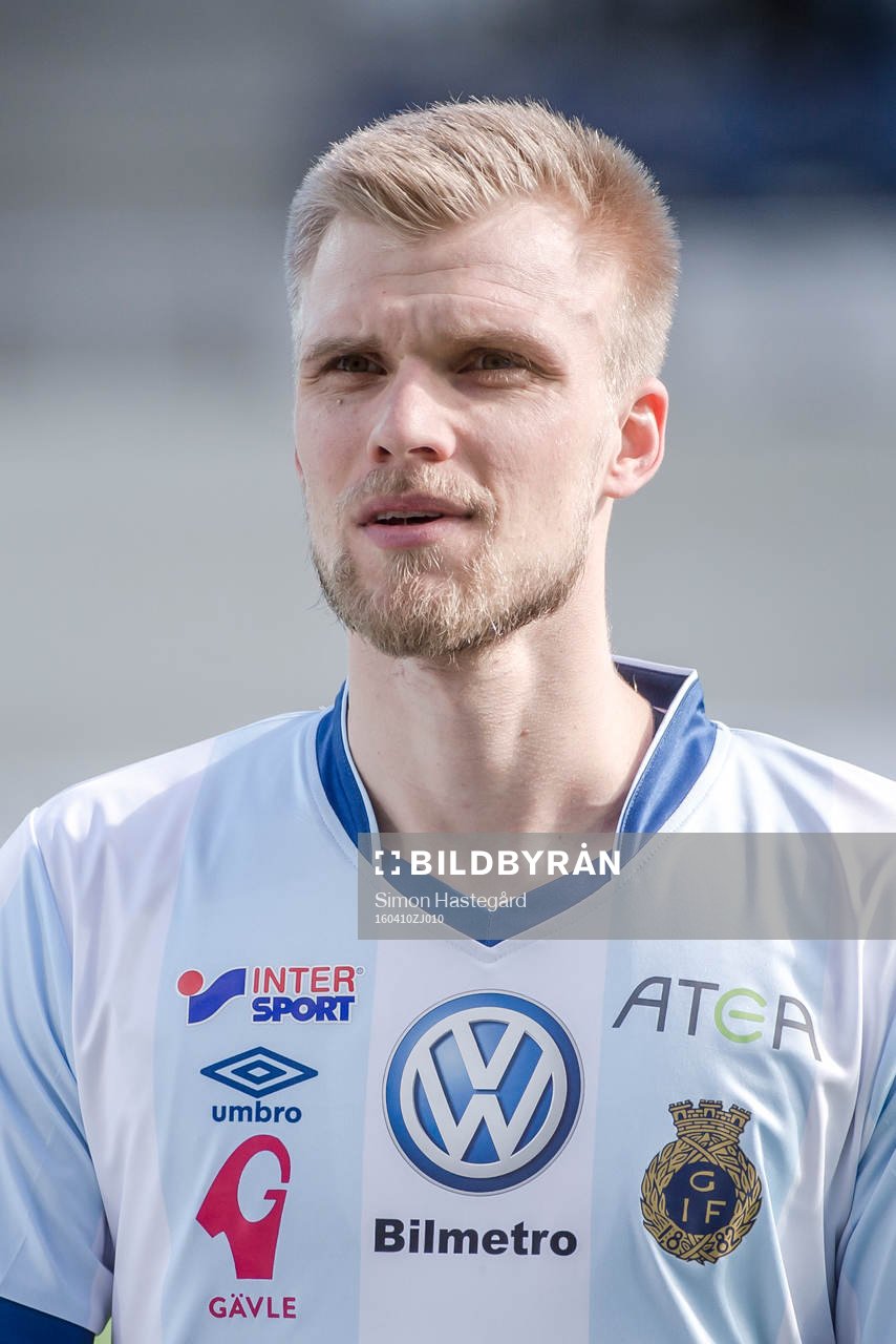 Gefles Robin Nilsson före fotbollsmatchen i Allsvenskan