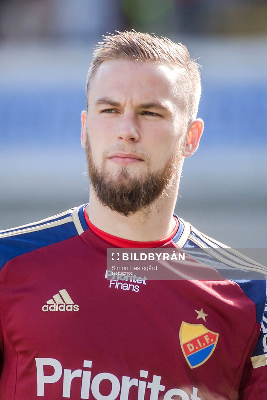 Djurgårdens Alexander Faltsetas före fotbollsmatchen i