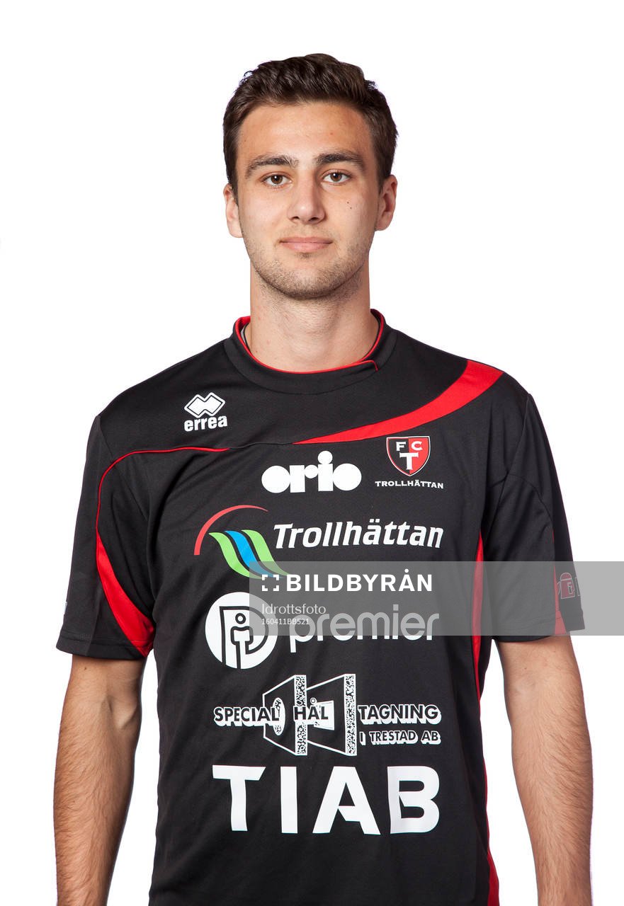 Tommie Veljovic poserar för ett porträtt den 11 april 2016 i Trollhättan.