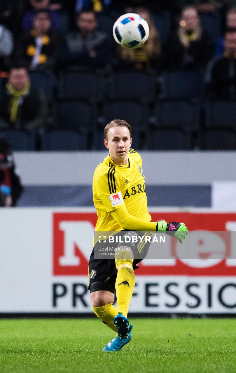 s målvakt Patrik Carlgren