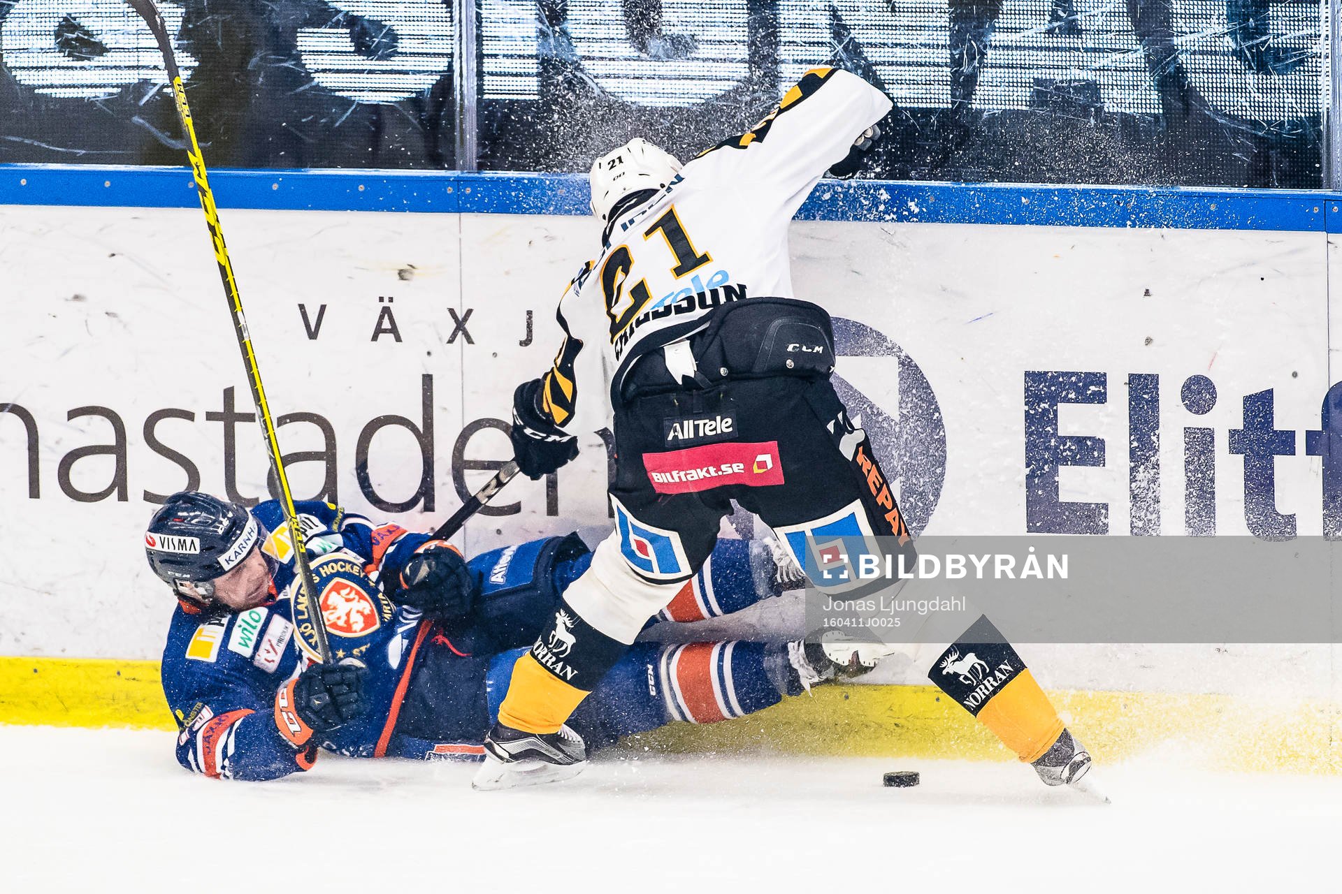 Växjös Tuomas Kiiskinen faller