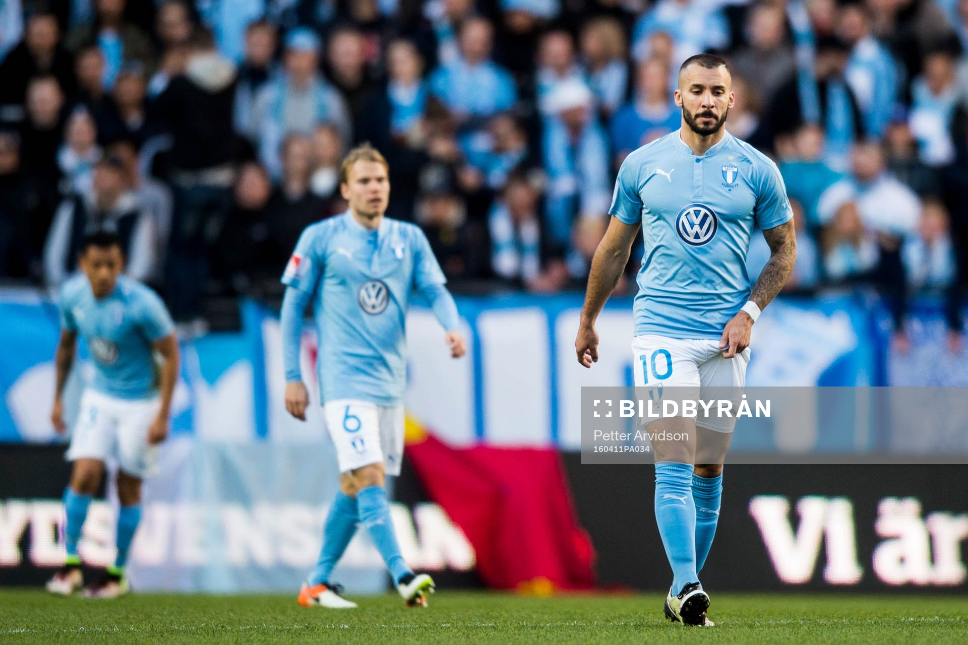 Malmö FFs Oscar Lewicki och Guillermo Molins deppar