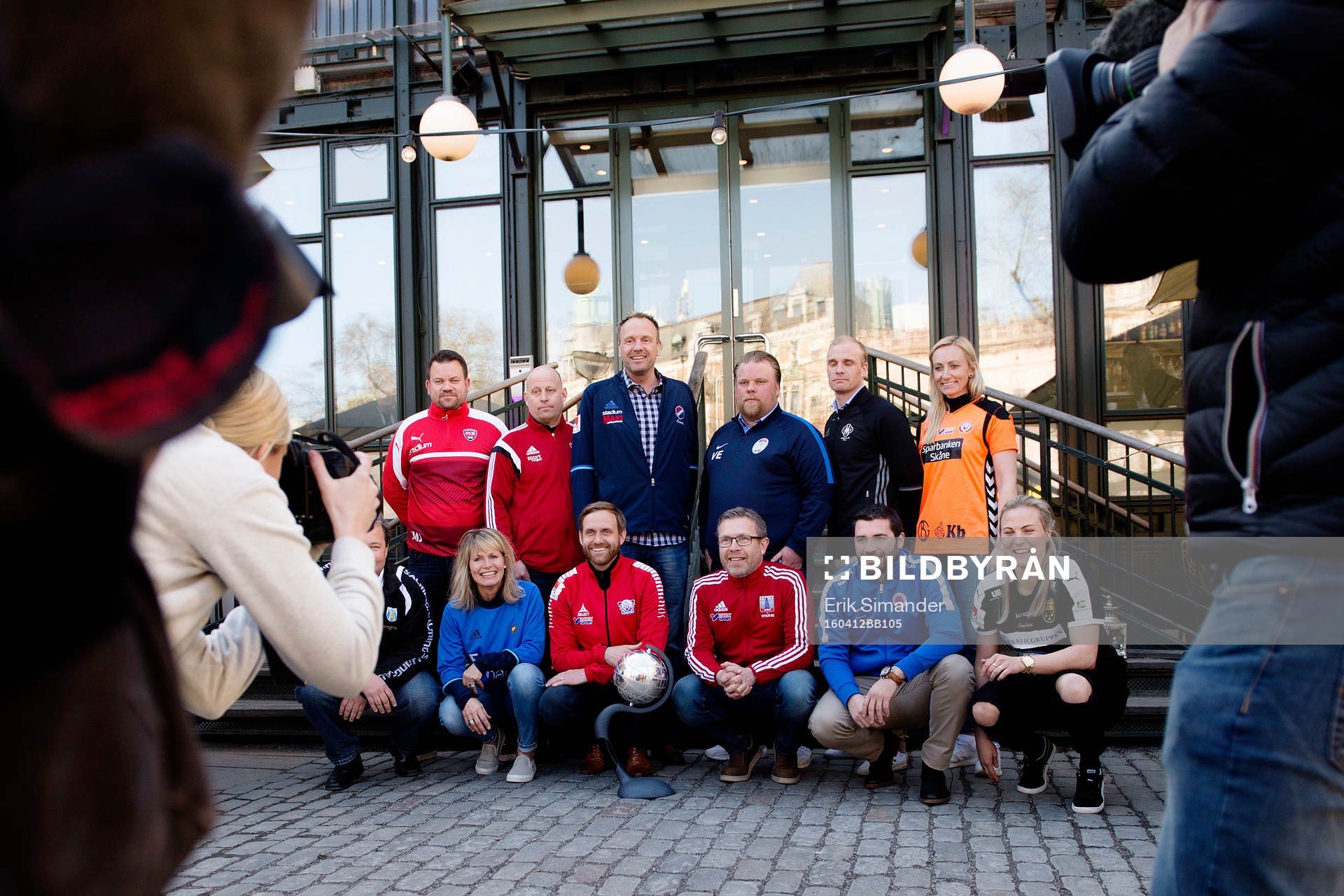 Tränarna i Damallsvenskan porträtteras