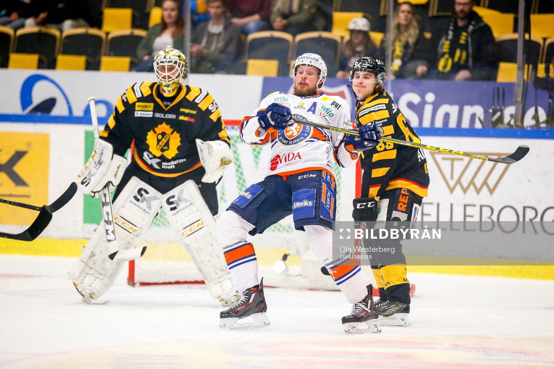 Skellefteås Sebastian Aho och målvakt Markus Svensson