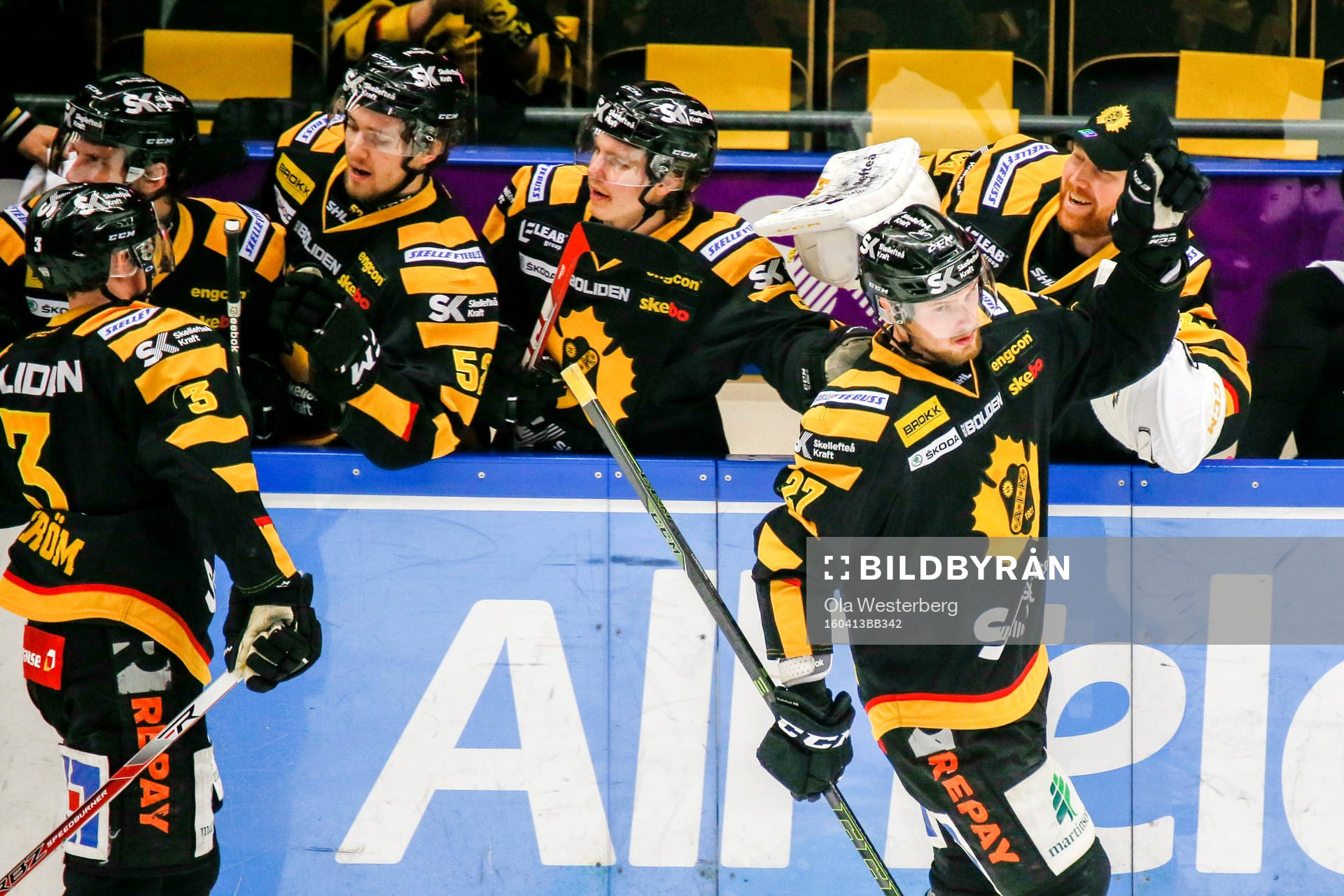 Skellefteås Martin Lundberg jublar
