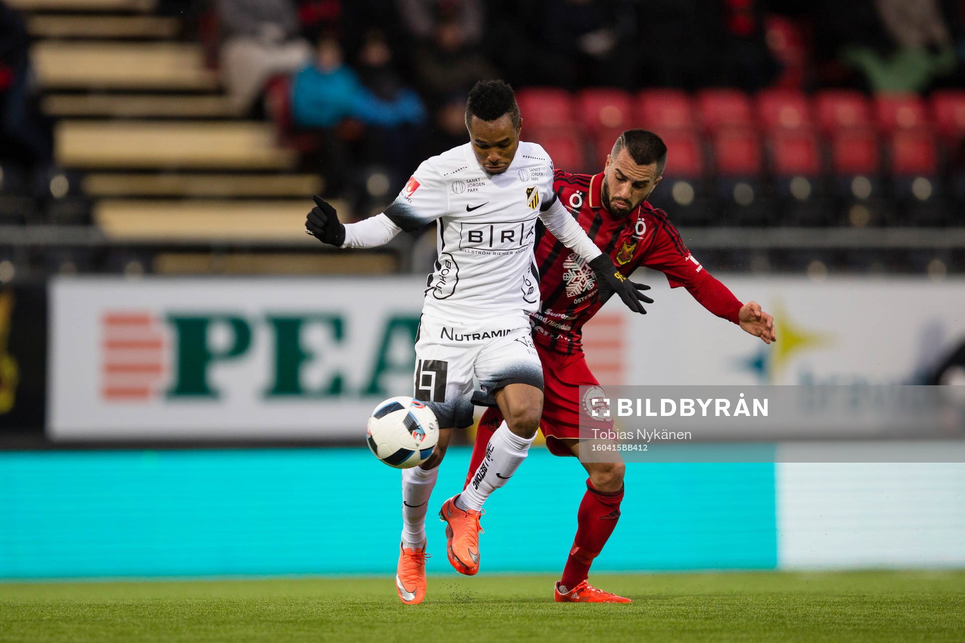 Häckens Nasiru Mohammed mot Östersunds Brwa Nouri