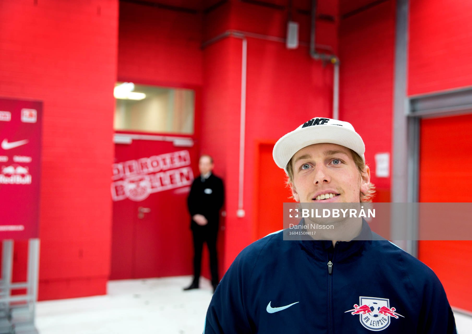 Leipzigs Emil Forsberg intervjuvad i mixed zone