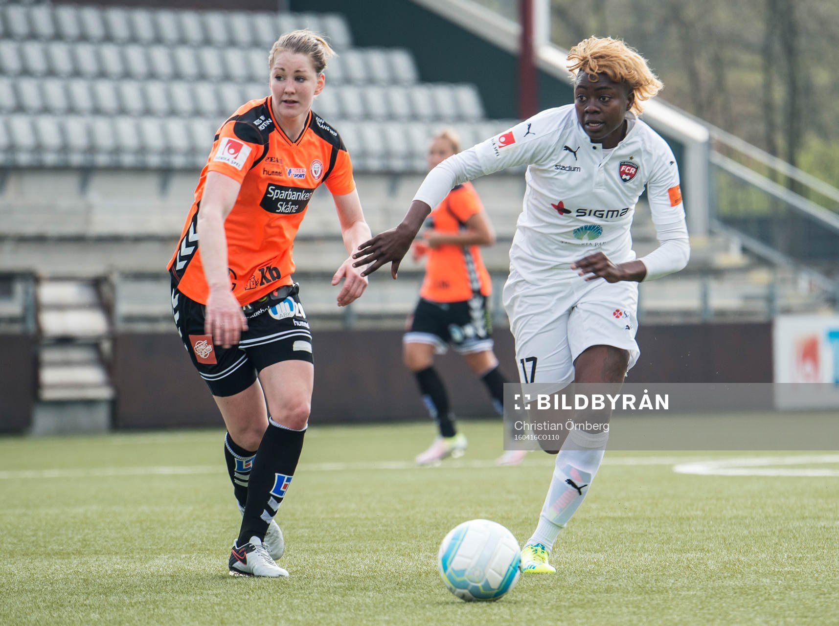 Rosengårds Gaëlle Enganamouit mot Kristianstads Mia