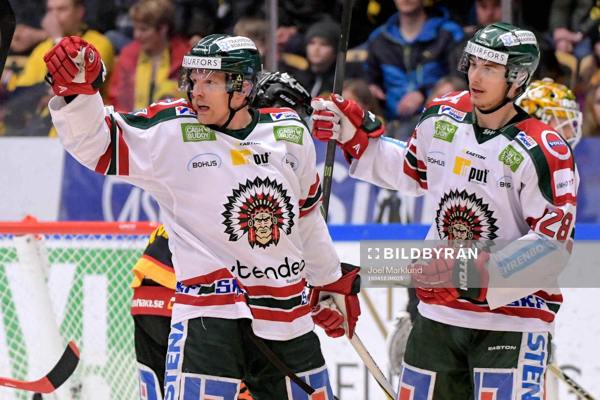 Frölundas Joey Crabb jublar