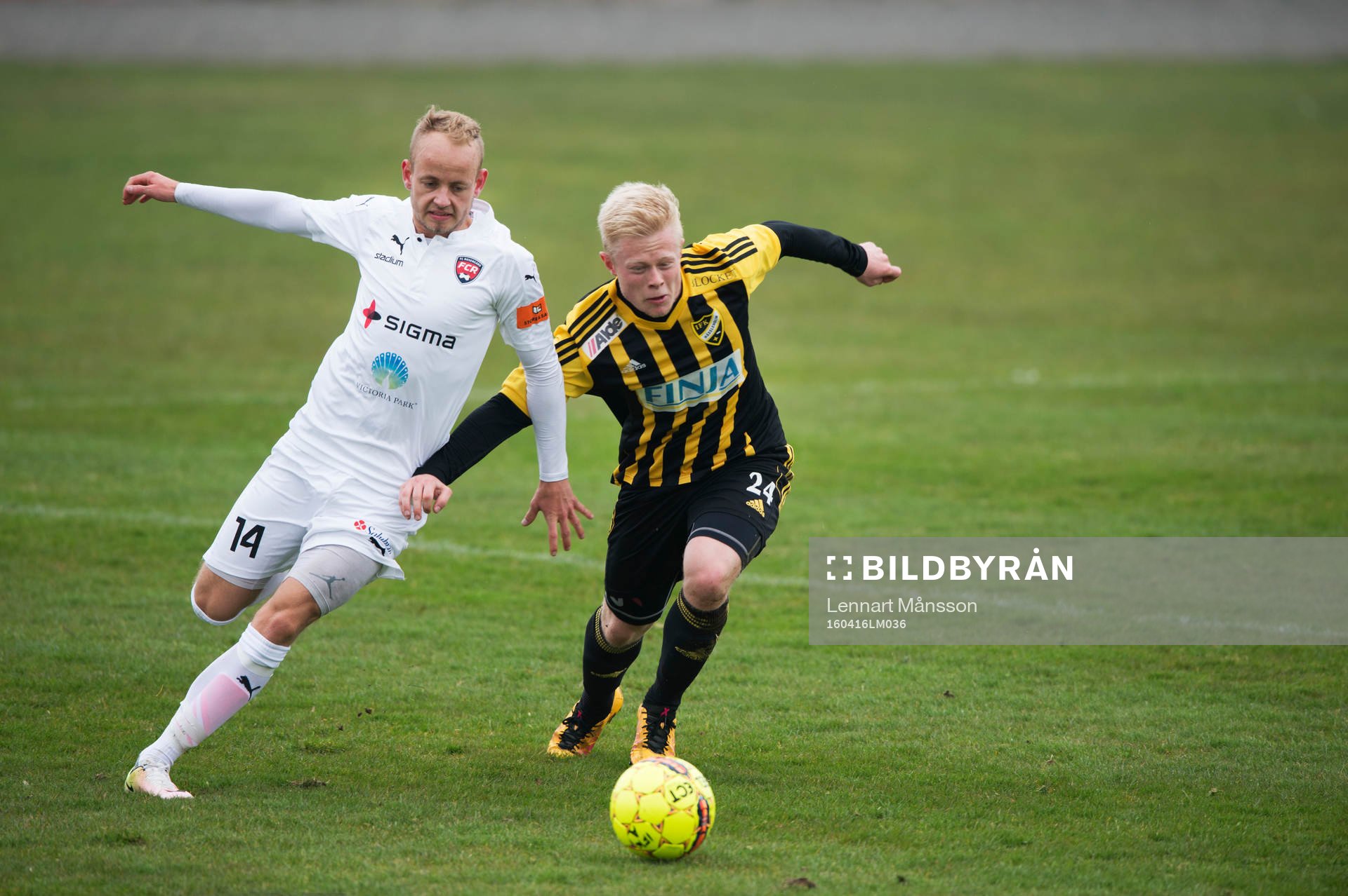 IFK Hässleholms Joel Andersson i matchen i division 2