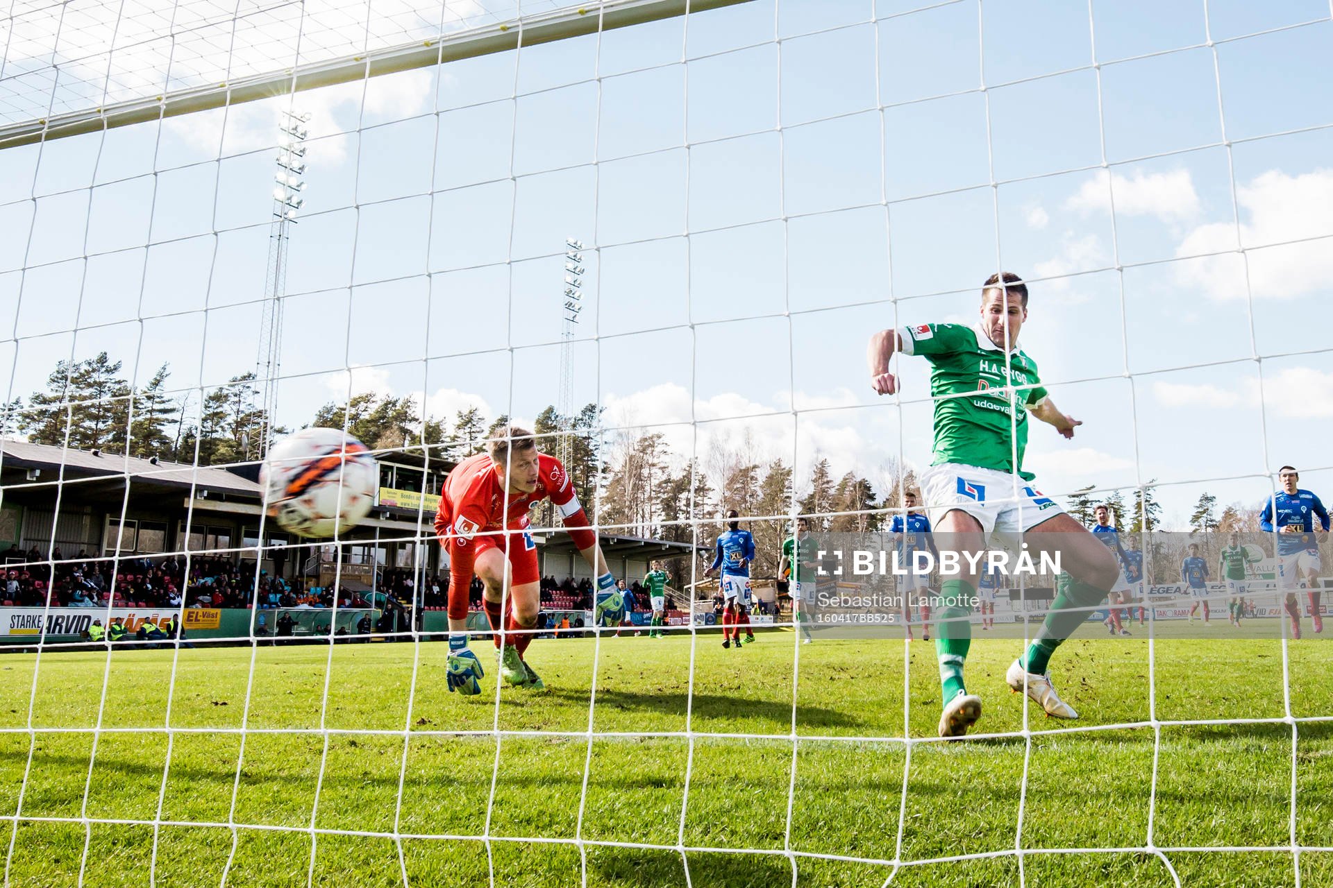 Ljungskiles Gabriel Altemark-Vanneryr gör 2-1