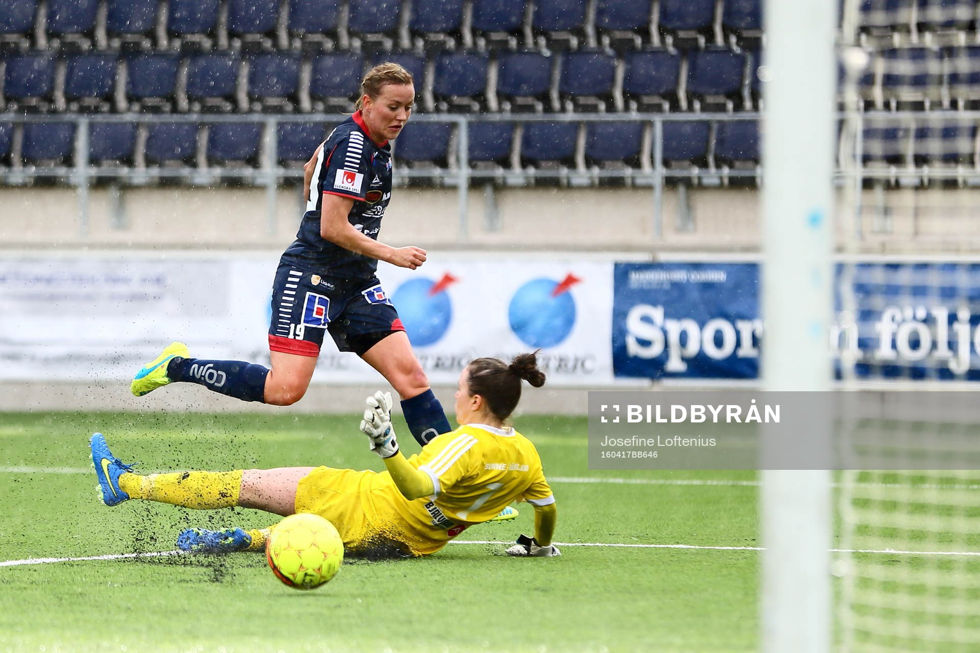 Linköpings Kristine Minde gör mål på Mallbackens