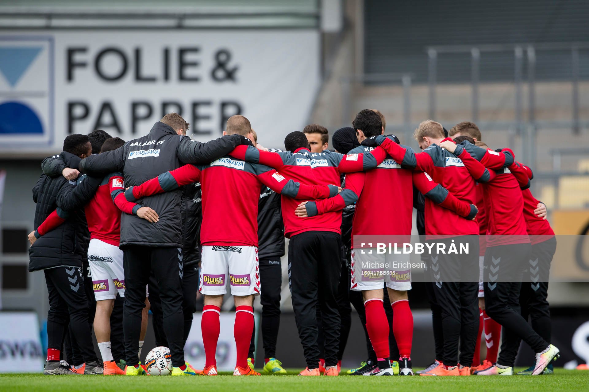 Kalmar samlade innan fotbollsmatchen i Allsvenskan mellan