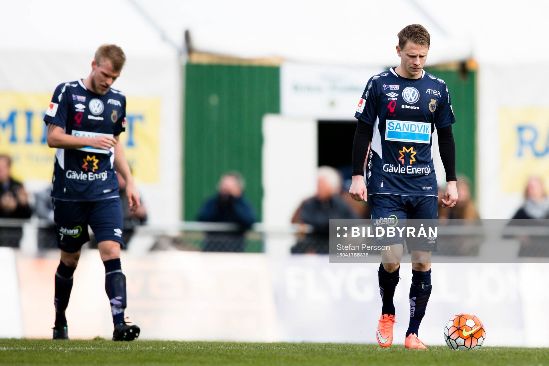 Gefles Robin Nilsson och Johan Bertilsson deppar