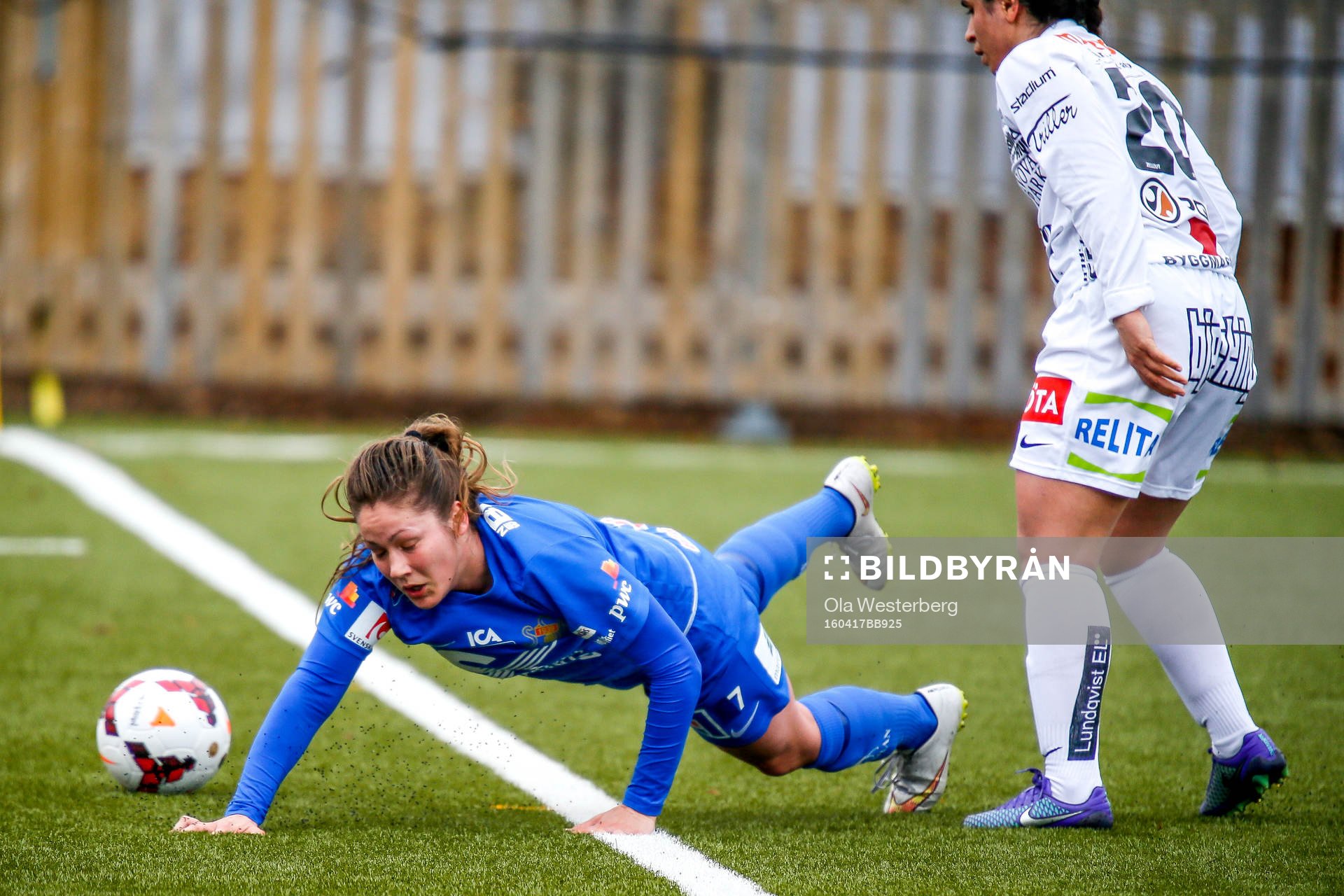 Sunnanås Michelle Wörner   i premiären av elitettan i