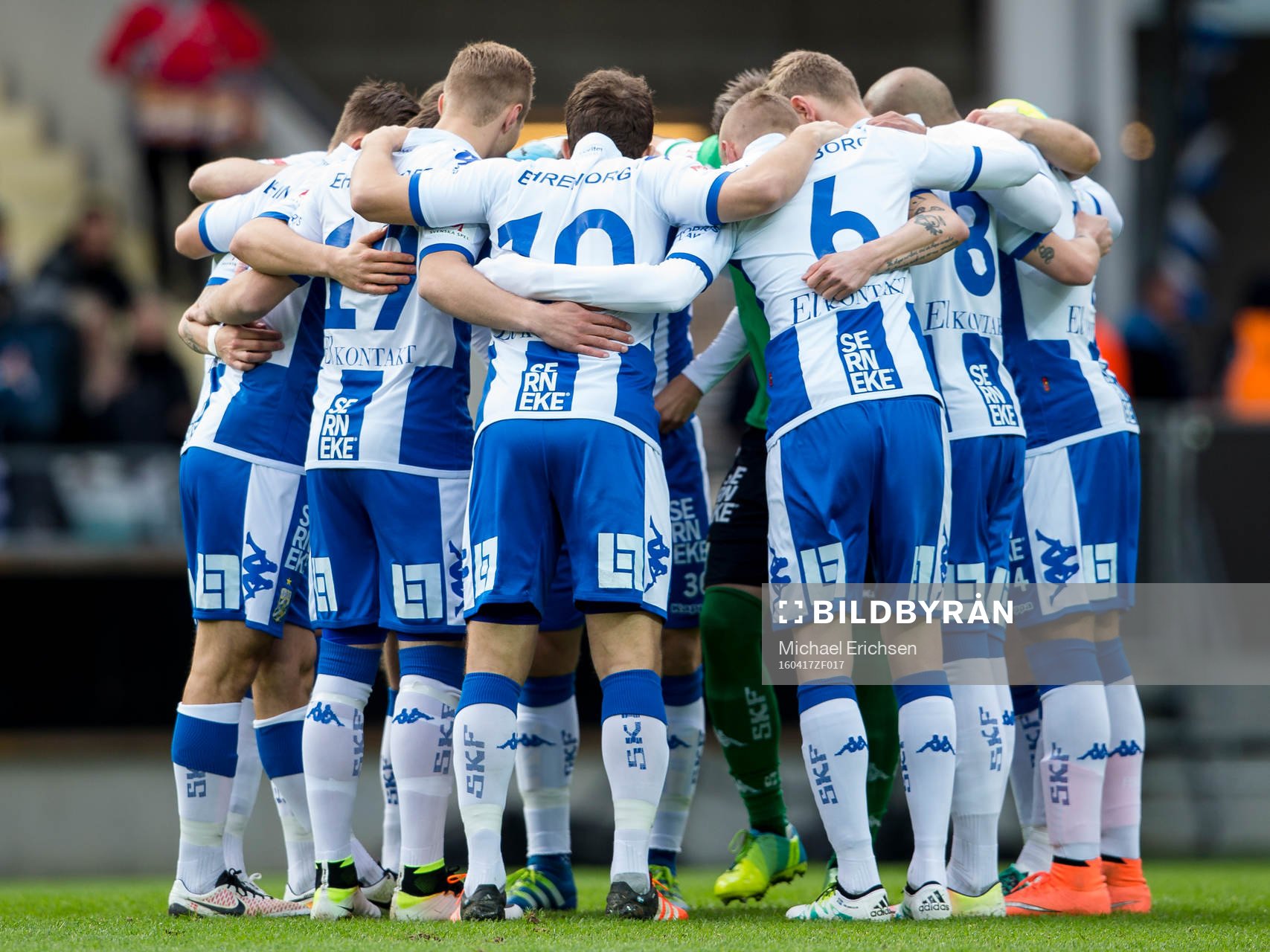 IFK Göteborg samlade innan fotbollsmatchen i Allsvenskan