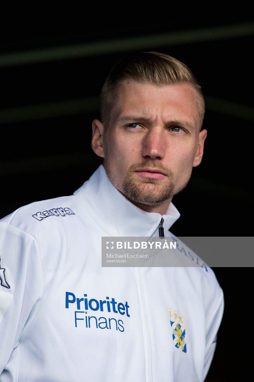IFK Göteborgs Sebastian Eriksson innan fotbollsmatchen i