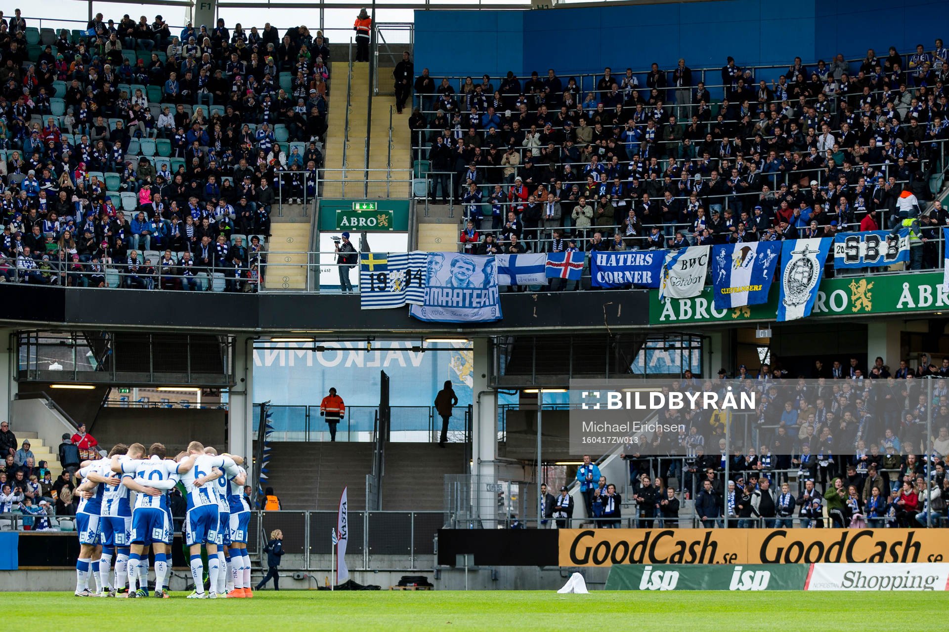 IFK Göteborg samlade innan fotbollsmatchen i Allsvenskan