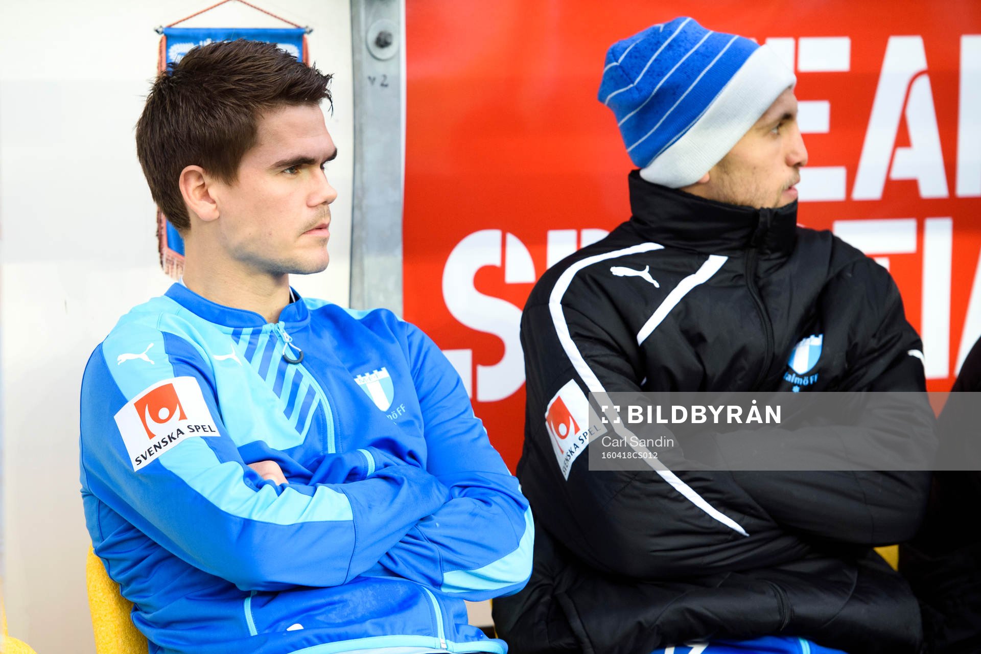 Malmö FFs Vidar Örn Kjartansson på bänken