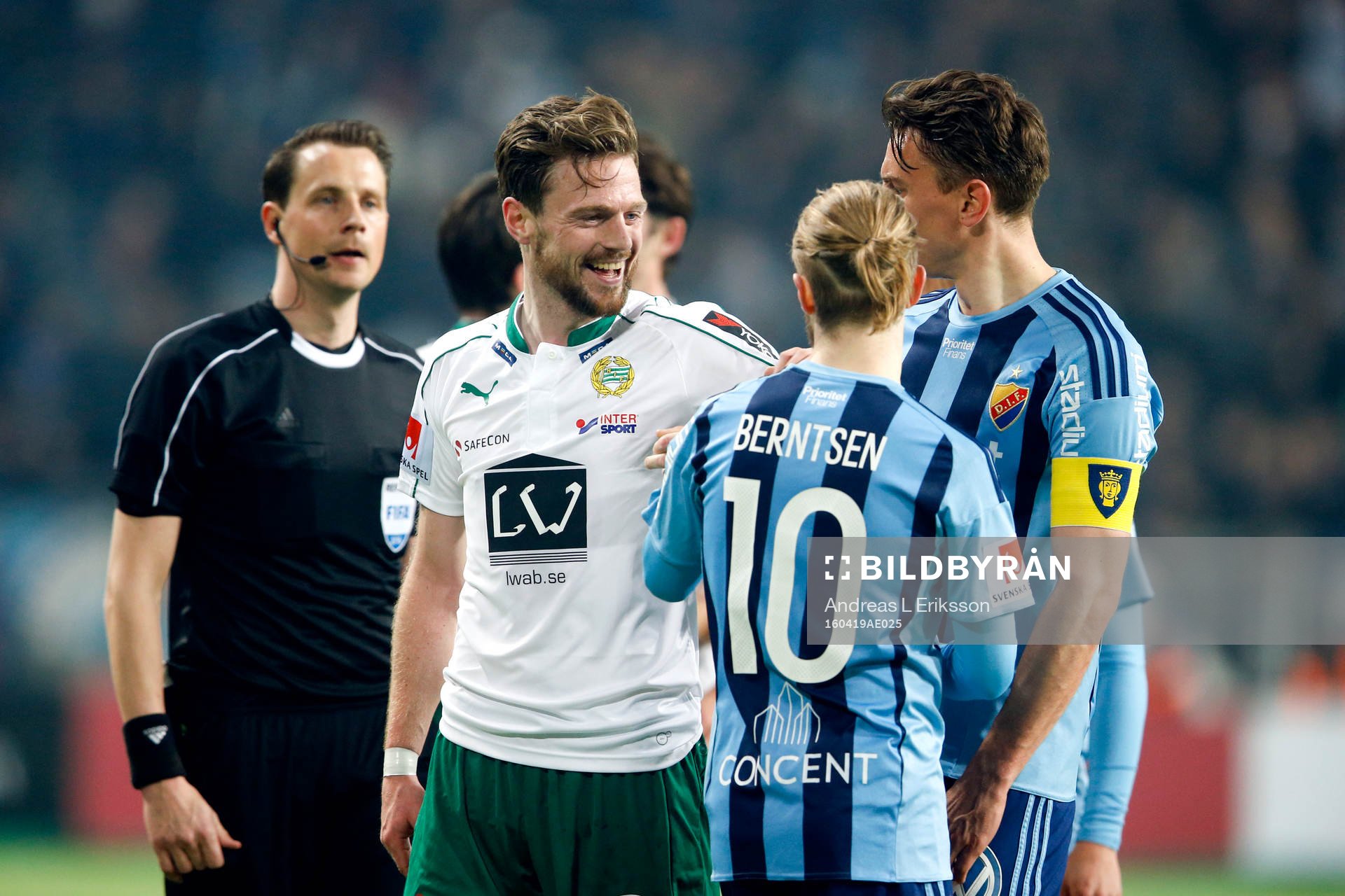 Hammarbys Arnor Smarason och Djurgårdens Daniel Berntsen