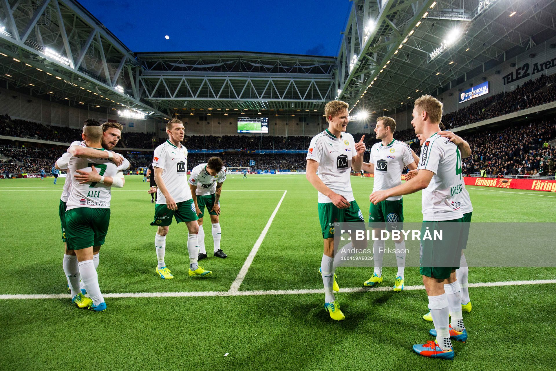 Hammarbys Arnor Smarason, Birkir Már Saevarsson, Lars Saetra, Richard Magyar och Erik Israelsson jublar efter att Israelsson gjort 1-3 under fotbollsmatchen i Allsvenskan mellan Djurgården och Hammarby den 19 april 2016 i Stockholm.