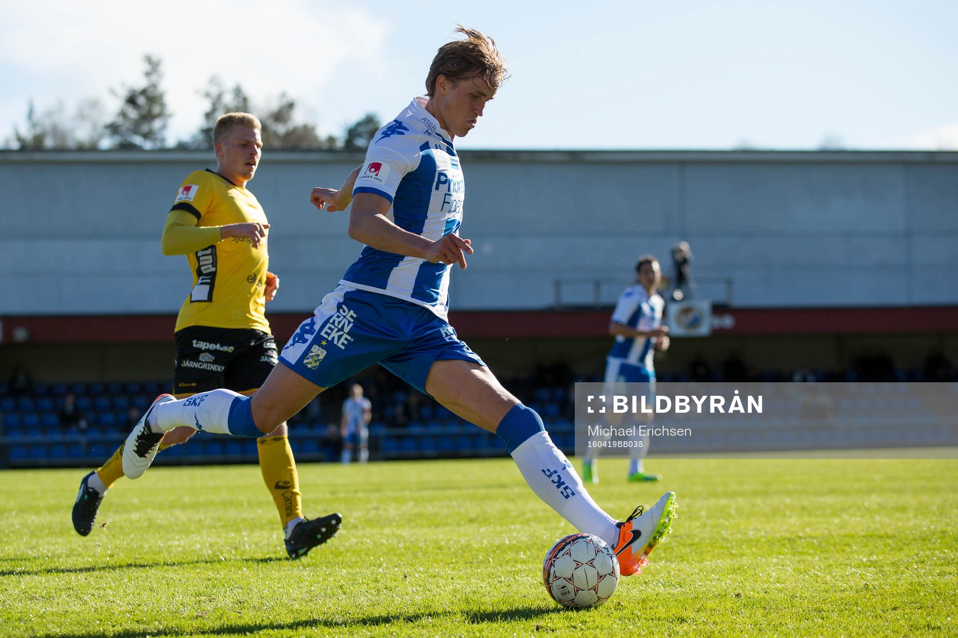 IFK Göteborgs Thomas Rogne under fotbollsmatchen i Folksam U21 allsvenskan södra mellan IFK Göteborg och Elfsborg den 19 april 2016 i Göteborg.