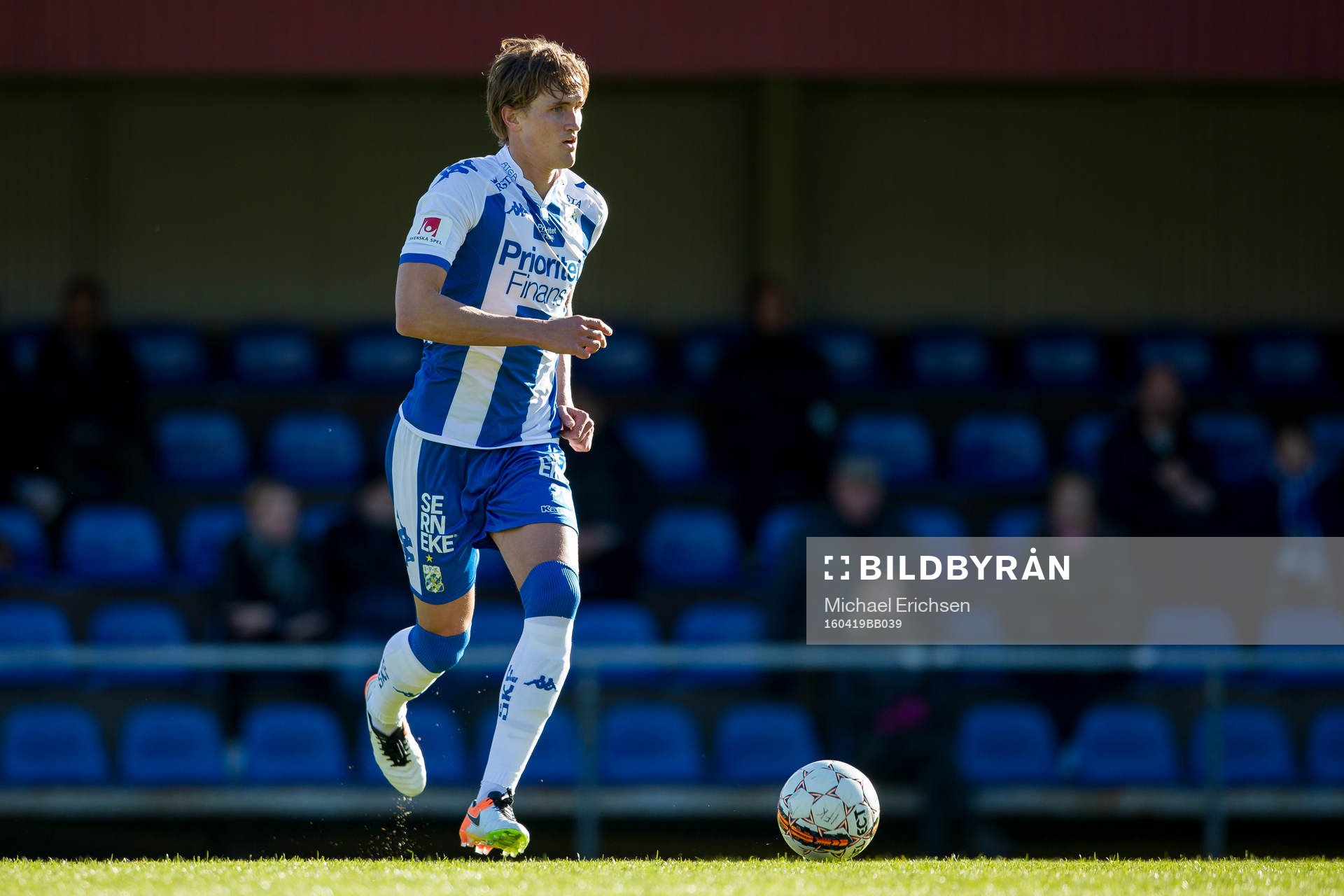 IFK Göteborgs Thomas Rogne under fotbollsmatchen i Folksam U21 allsvenskan södra mellan IFK Göteborg och Elfsborg den 19 april 2016 i Göteborg.