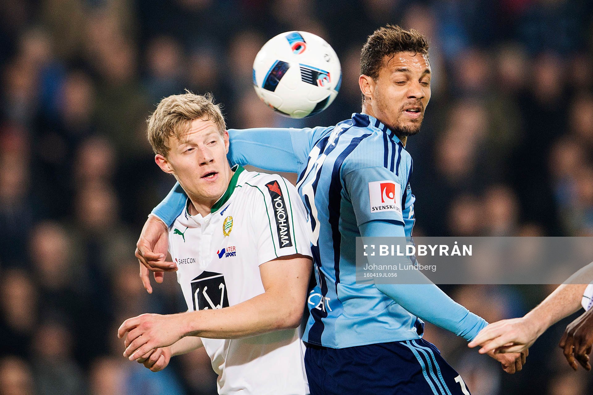 Hammarbys Lars Saetra och Djurgårdens Mathias Ranegieunder