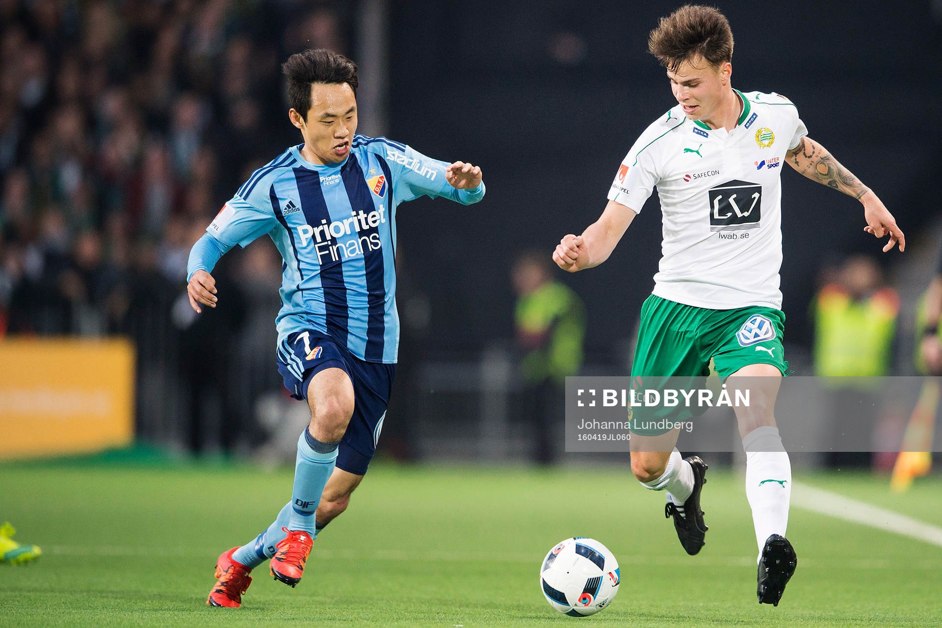 Djurgårdens Seon-Min Moon och Hammarbys Fredrik Torsteinbö