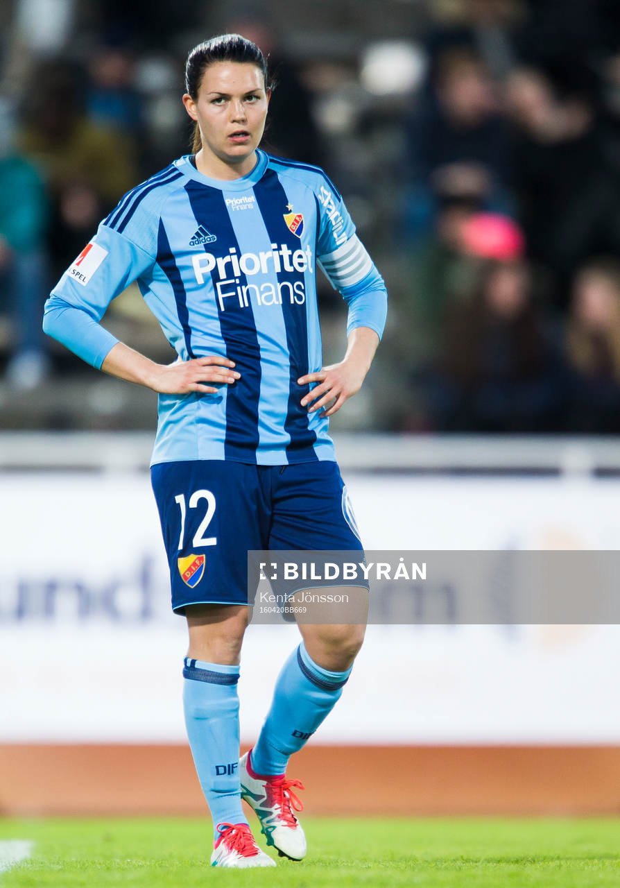Djurgårdens Emilia Appelqvist i aktion