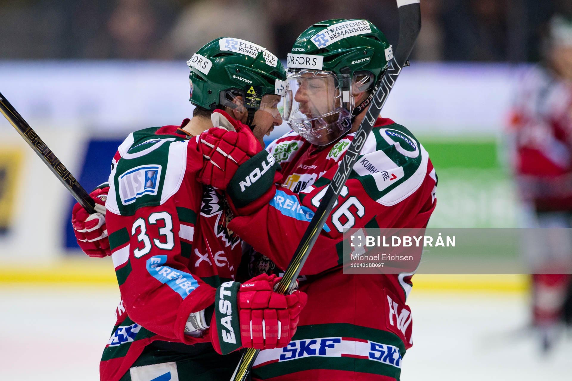 Frölundas Elias Fälth jublar och omfamnas