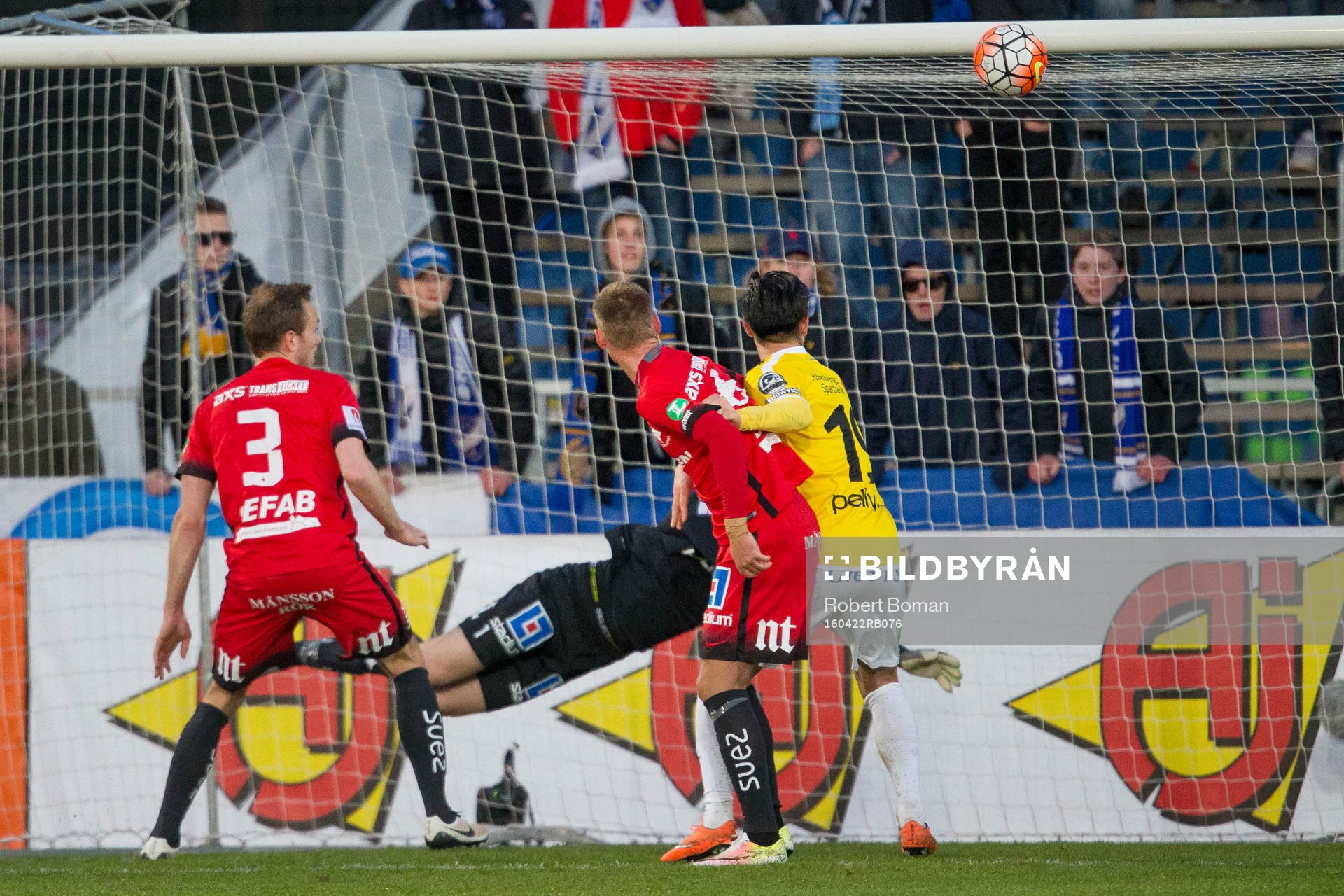 Falkenbergs Amin Nazari nickar in 2-1