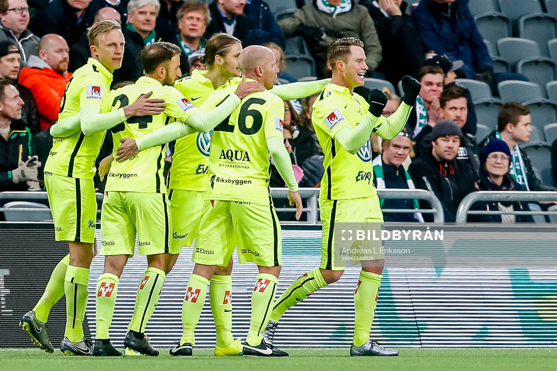 Jönköpings Tommy Thelin jublar