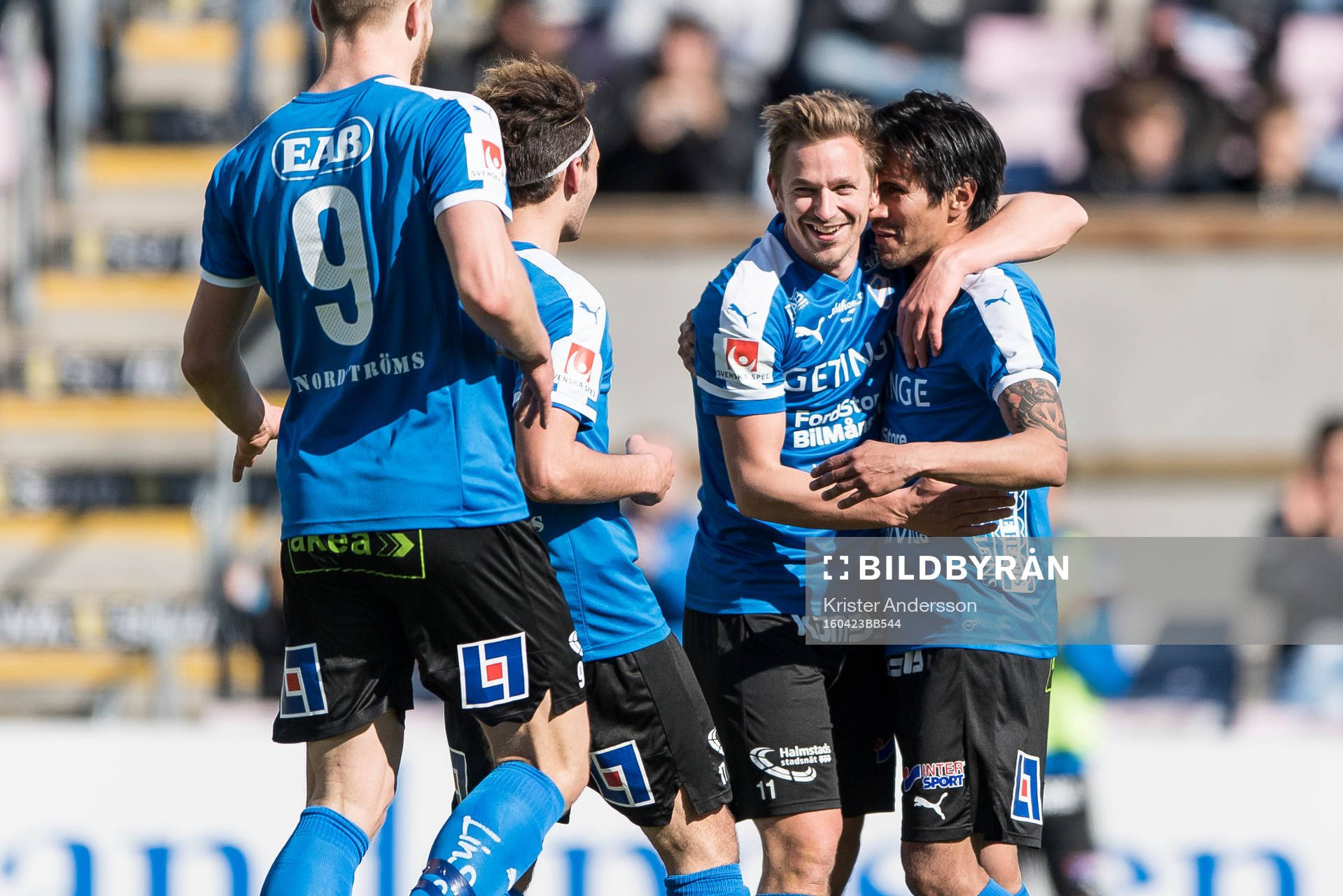 Halmstads Fredrik Olsson jublar