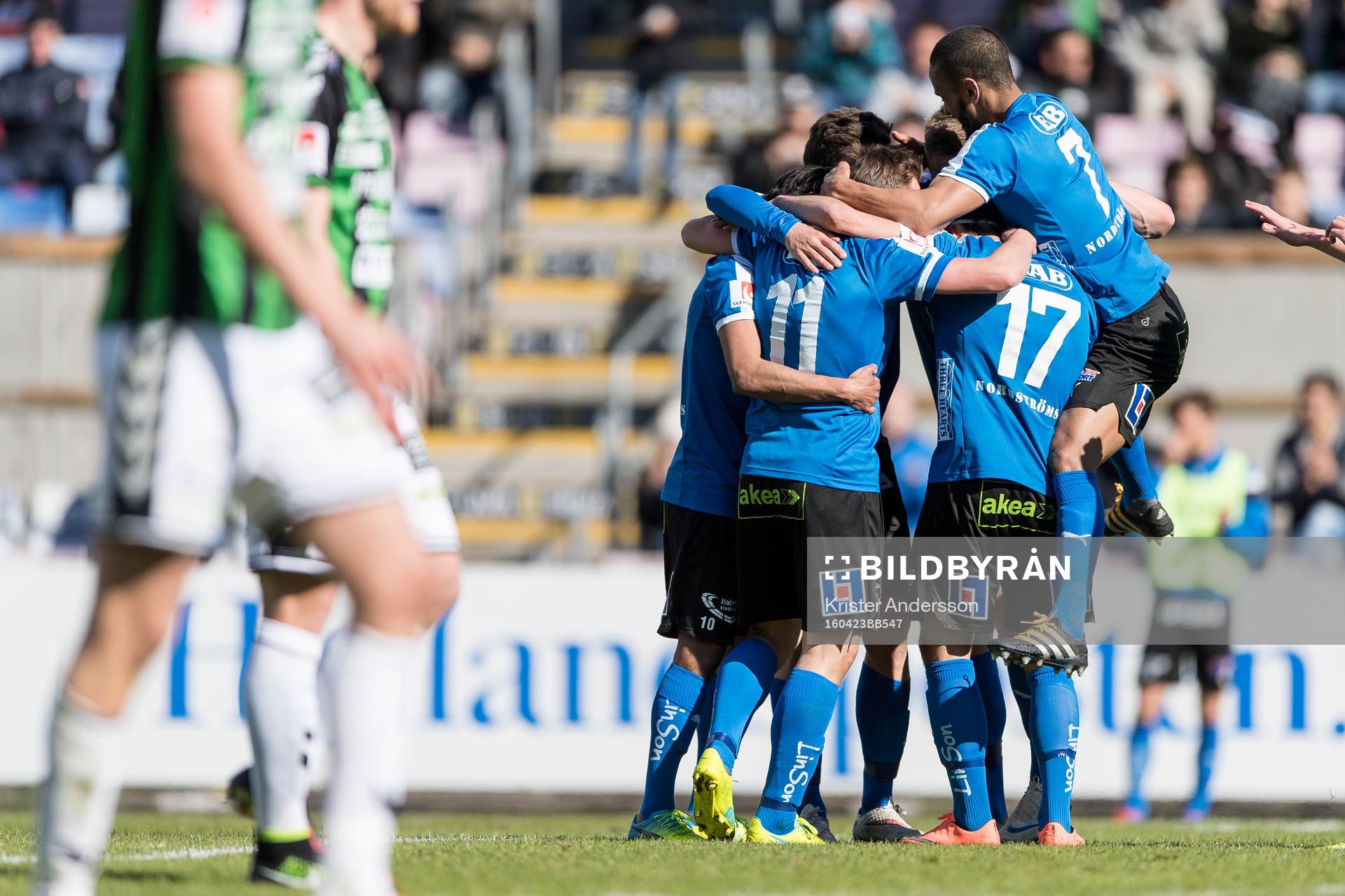 Halmstads spelare jublar