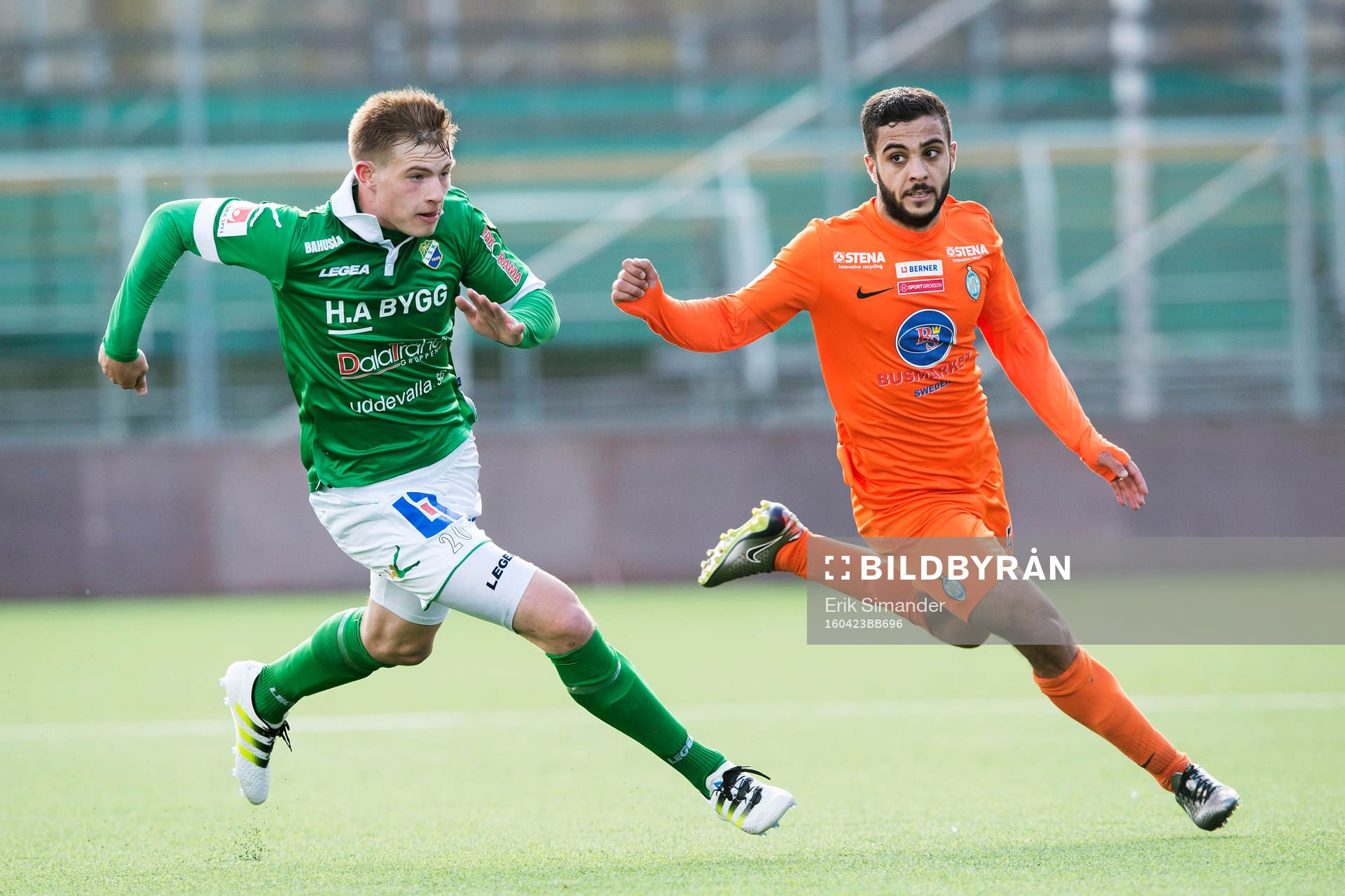 Ljungskiles Linus Dahl och Athletics Othman El Kabir