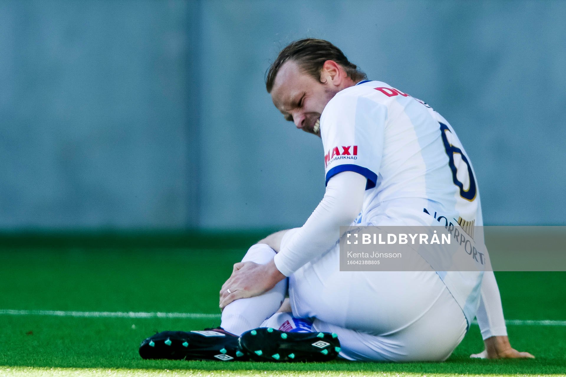 Gefles Jesper Florén har ont