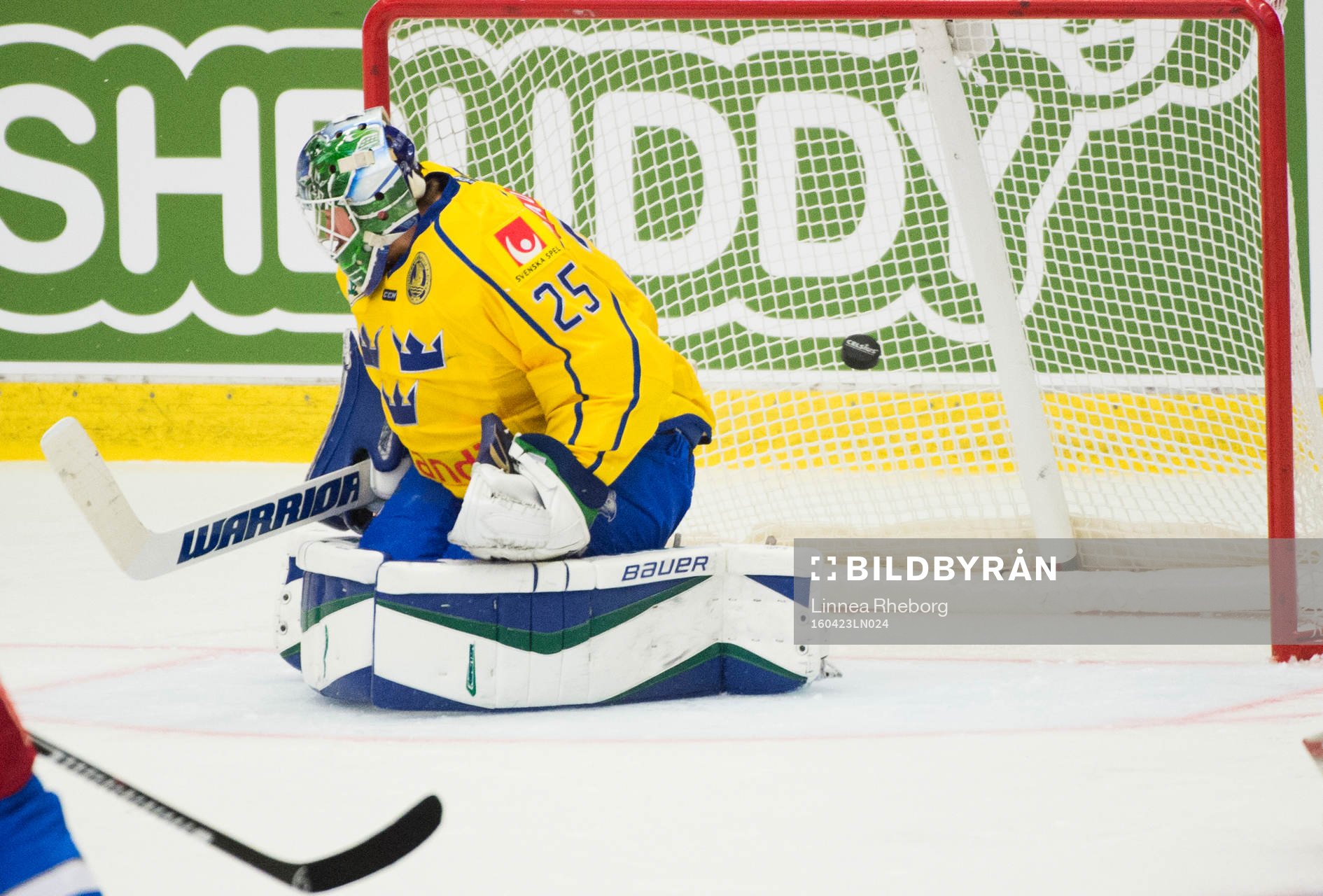 Sveriges målvakt Jacob Markström släpper in 0-2 gjort av