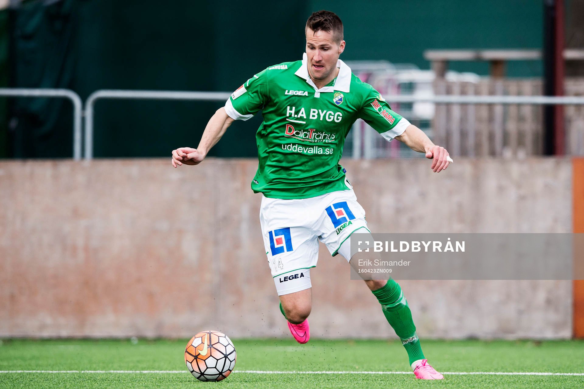 Ljungskiles Gabriel Altemark-Vanneryr under fotbollsmatchen i Superettan mellan AFC United och Ljungskile den 23 april i Stockholm.