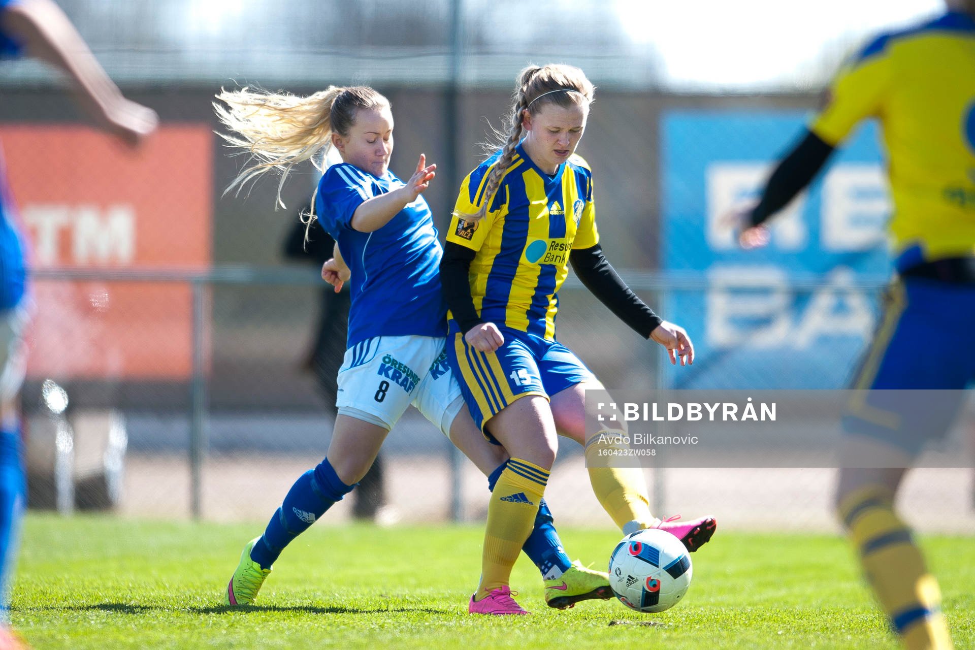 Eskilsminnes Linnea Tapper och Stattenas  Sanna Nilsson