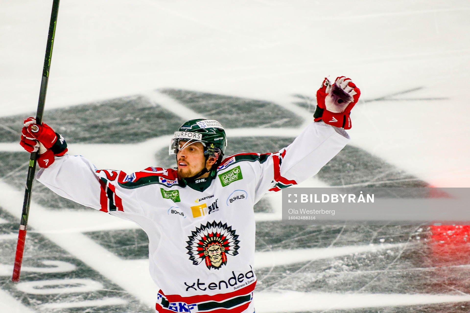 Frölundas Lukas Bengtsson  jublar