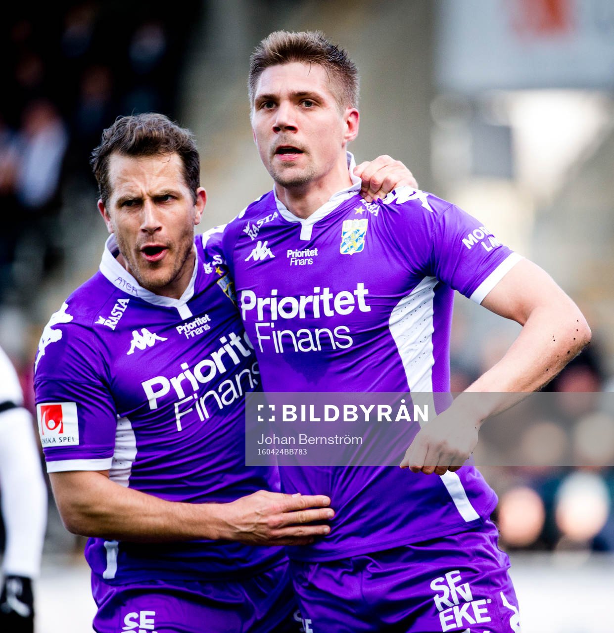 IFK Göteborgs Mikael Boman gör 1-1 och jublar med Tobias