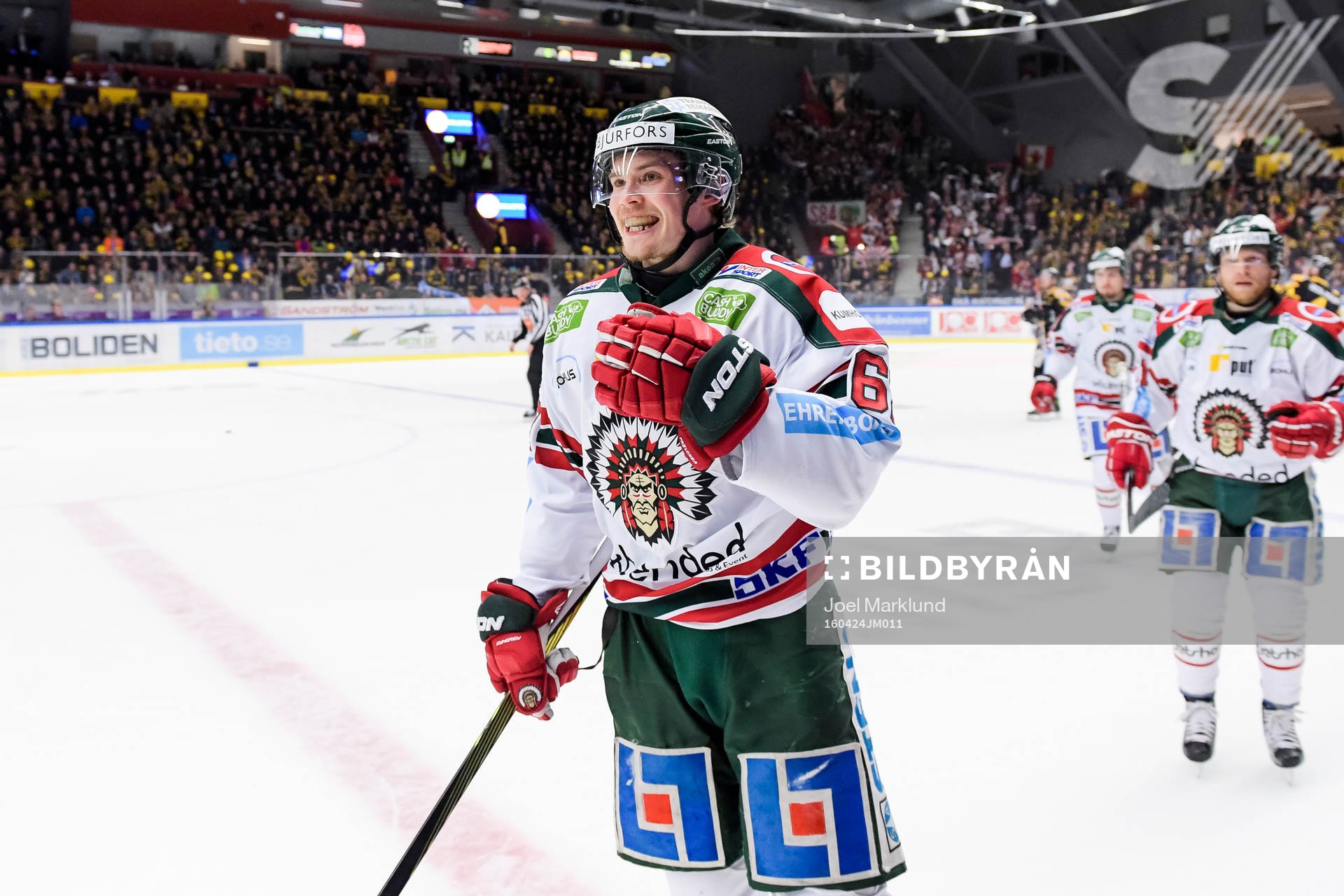 Frölundas Artturi Lehkonen jublar