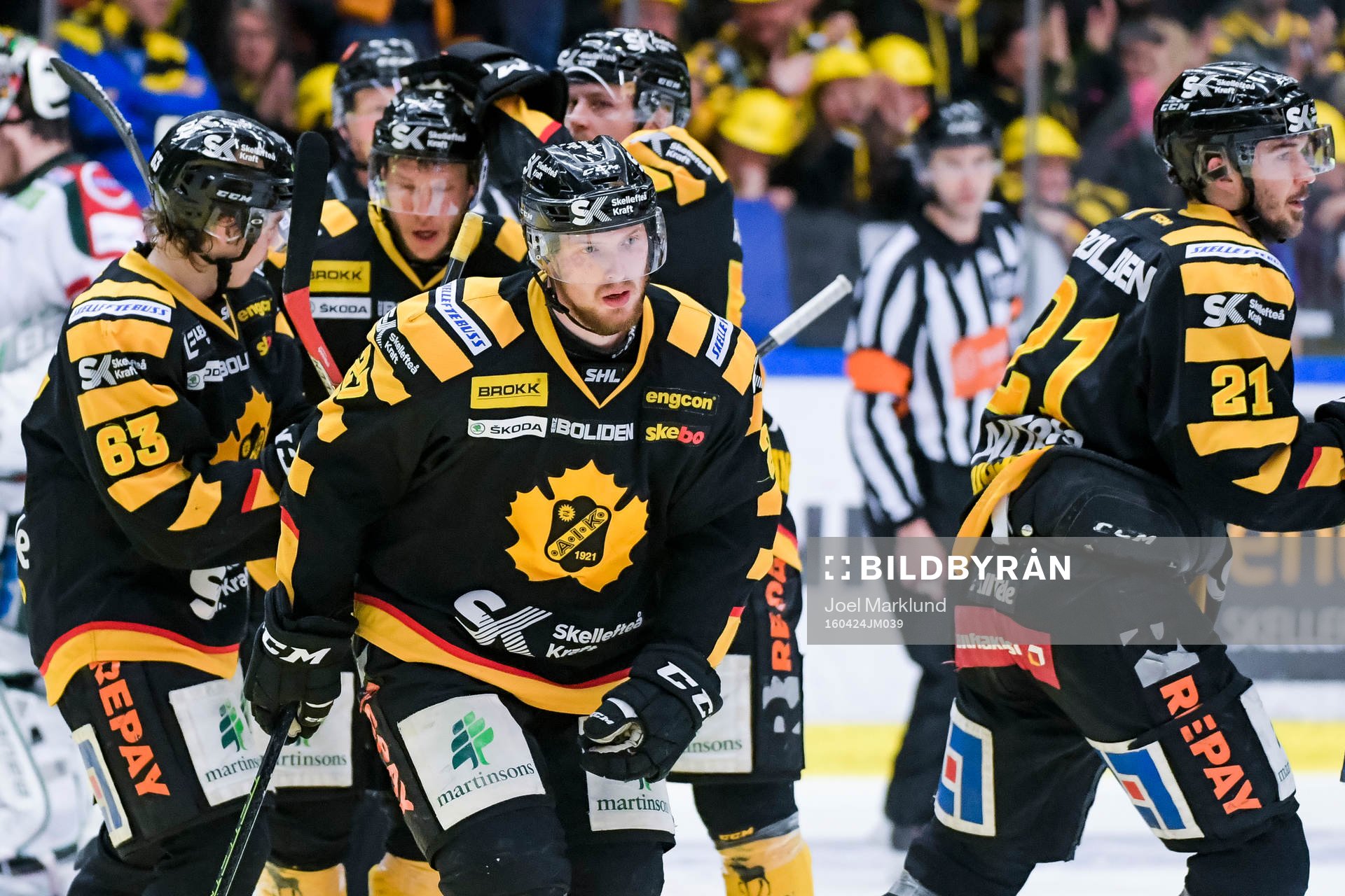 Skellefteås Martin Lundberg jublar