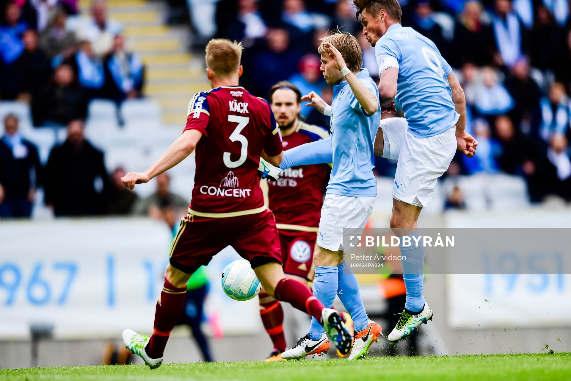 Malmö FFs Oscar Lewicki och Markus Rosenberg med missad
