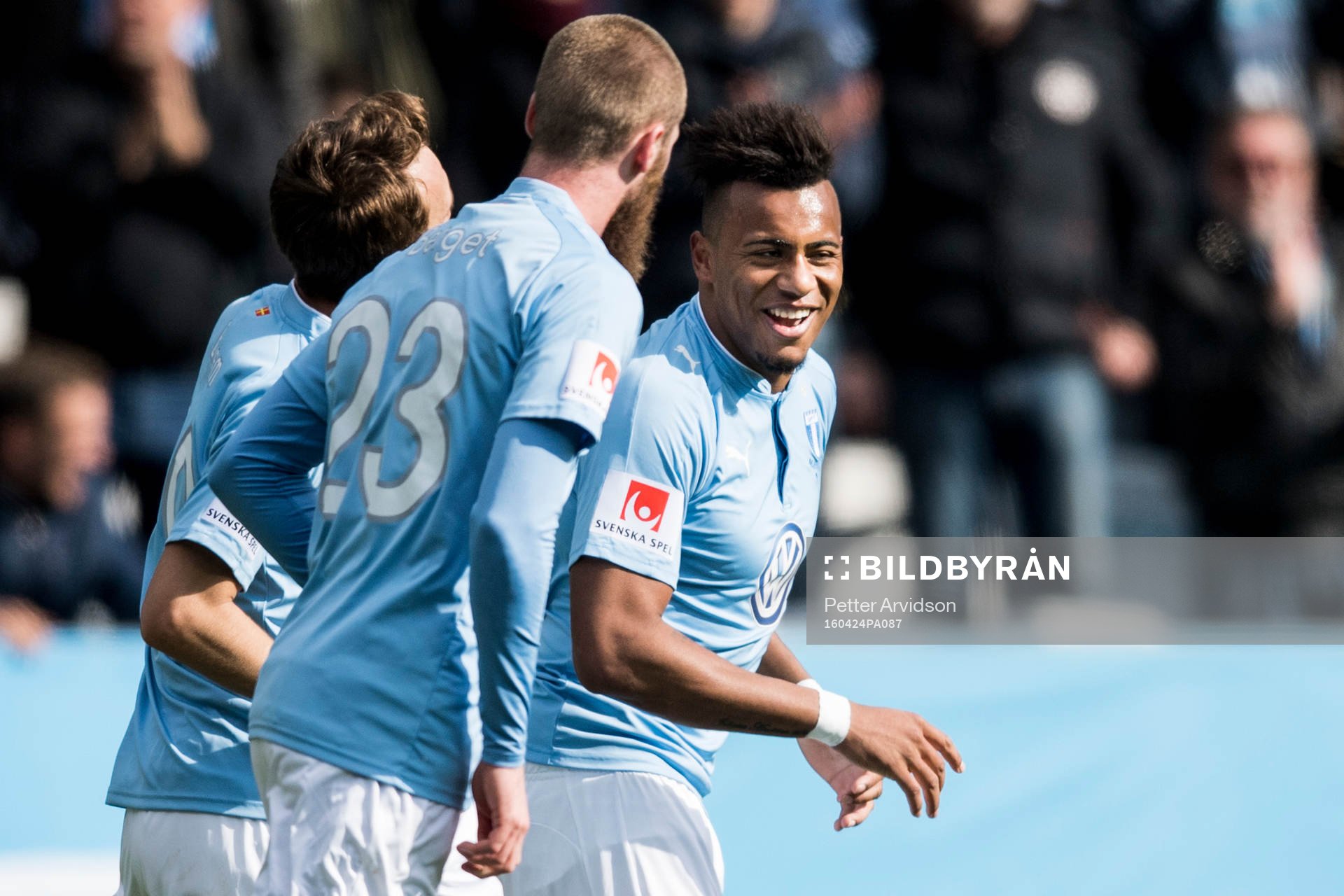 Malmö FFs Felipe Carvalho jublar ihop med Jo Inge Berget